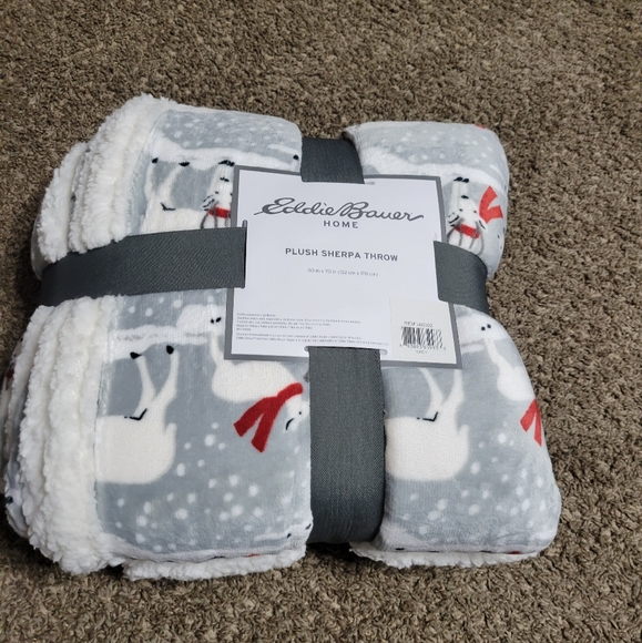 Eddie Bauer Other - Eddie Bauer Throw Christmas Grey Plush Sherpa Deer Blanket Holiday 60 x 70 NEW